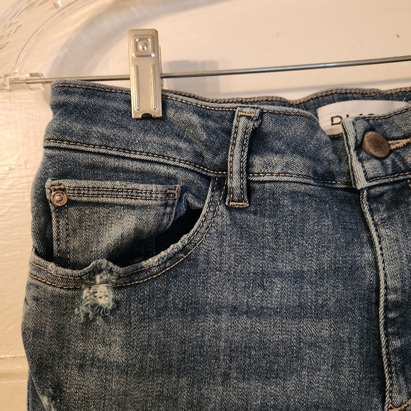 DL1961 Jeans, Lara Instasculpt Cropped Flare Jeans Front Seam, Pintuck Sz 29 EUC - Picture 2 of 16